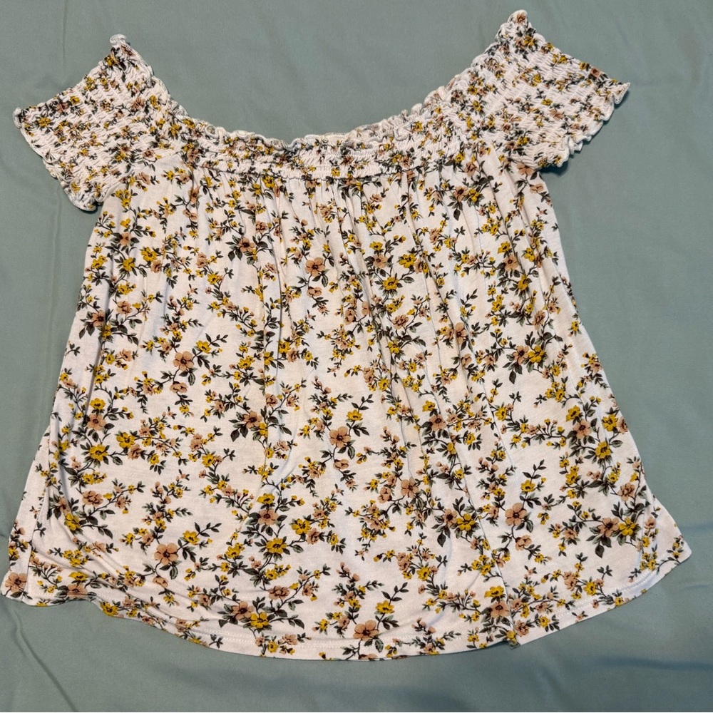 American Eagle Floral Off-Shoulder Women's Top
